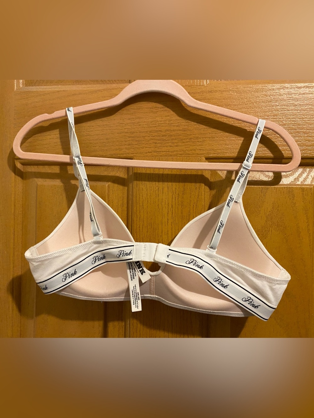 PINK Victoria's Secret Smooth White T-Shirt Bra with Branded Straps - Picture 2 of 2